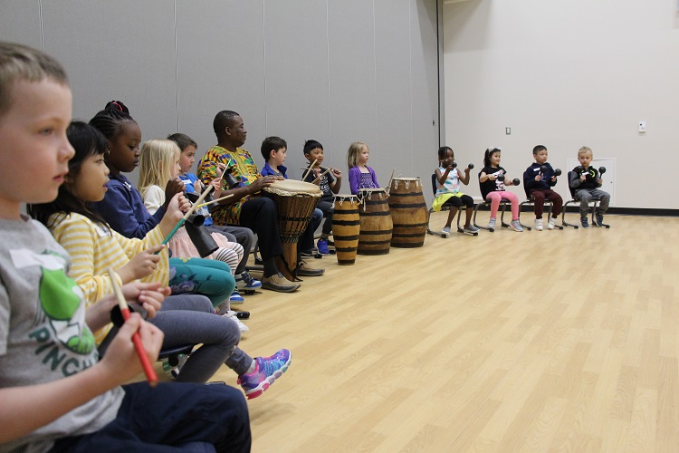 SKArts - Ghanaian drumming with Godknows Kummasah.