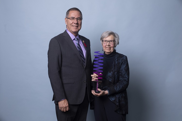 SKArts - Martha Cole accepting her award from His Honour the Honourable Russ Mirasty, Lieutenant Governor of Saskatchewan.
